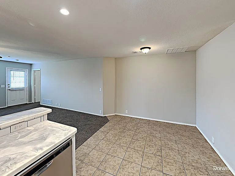 8901 King Ranch Dr — Photo 7