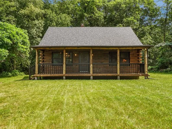 1221 South Rd, South Kingstown, RI 02879