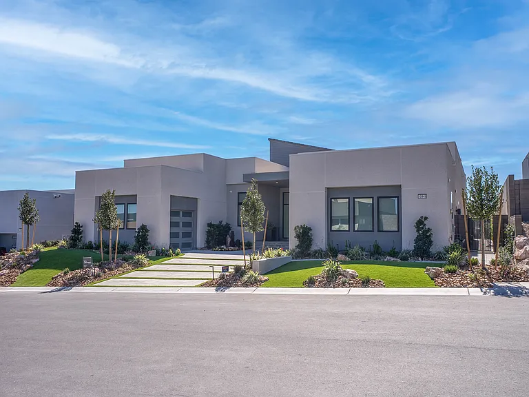 10949 Rossa Peak Ave — Photo 60