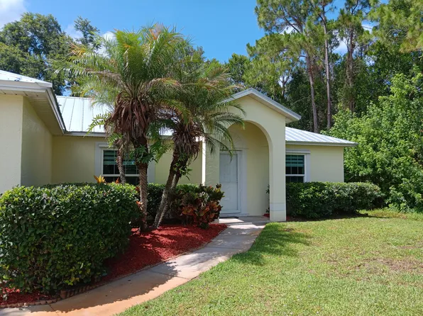 757 Brookedge Ter, Sebastian, FL 32958