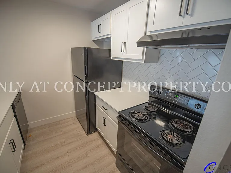 Lofts on 5th — Photo 41