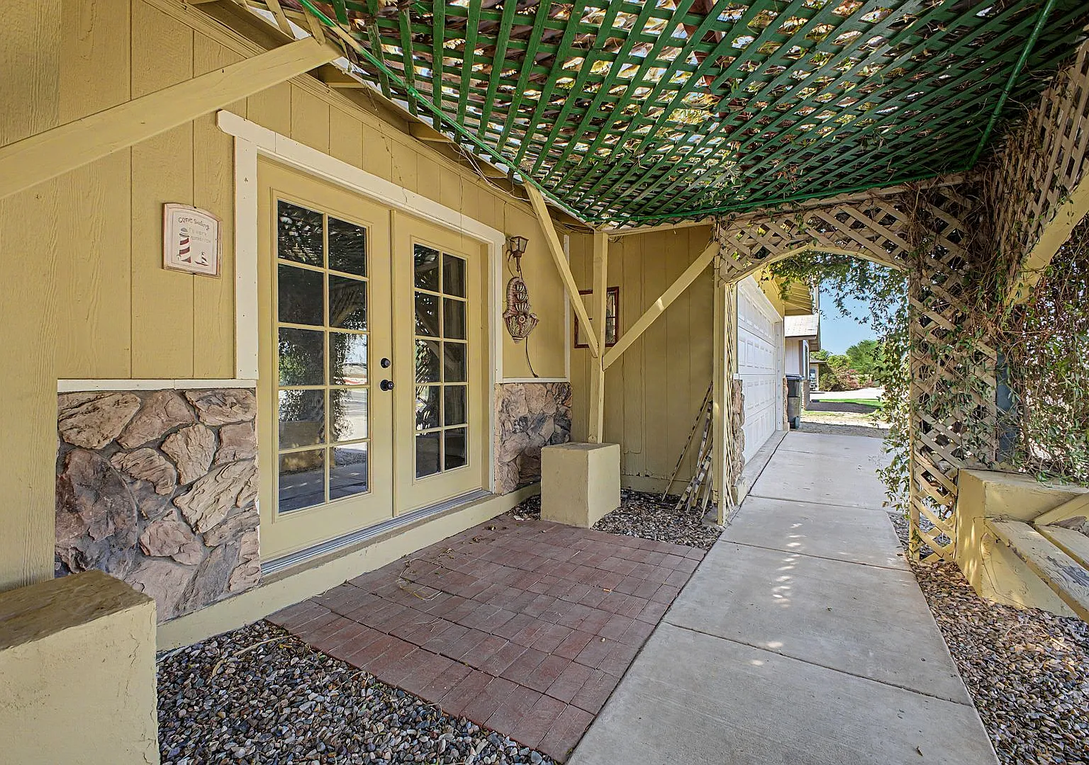 3 bed, 3 bath Mesa home — Photo 3