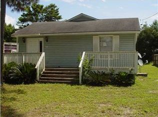 1008 Tallahassee St, Carrabelle, FL 32322
