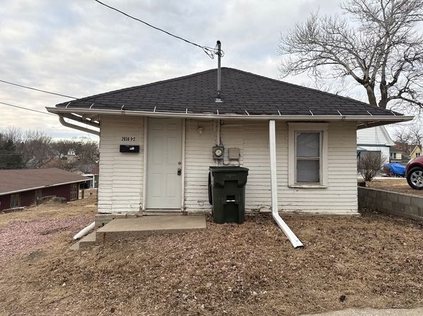 2038 1/2 S Cleveland St