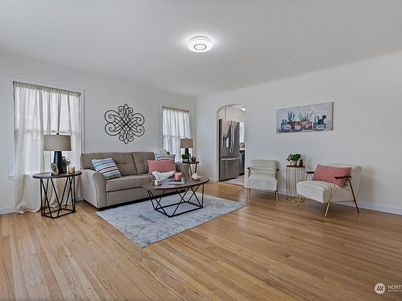 4th image of 1425 S 52nd Street