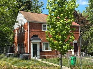 2221 Houston St, Suitland, MD 20746