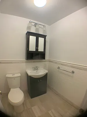 Rented by Bond New York | media 42