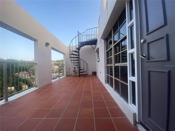 (undisclosed Address), Humacao, PR 00791