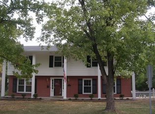 804 Lisakay Dr, Saint Louis, MO 63122