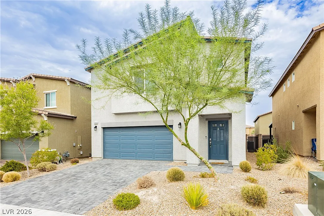 5 bed, 3.0 bath, 2988 sqft, $2,800 — Photo 3