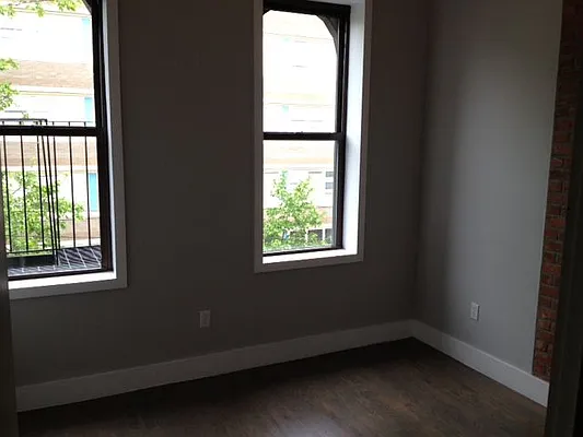 Rented by null | media 19