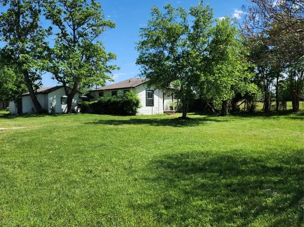 1998 Vz County Road 4418, Canton, TX 75103