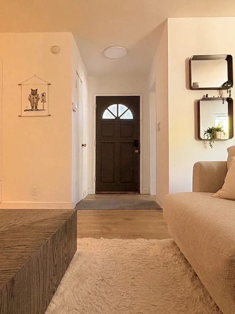 3 bed, 1200 sqft, $4,000 — Photo 2