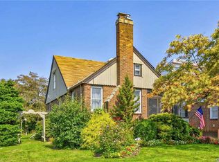 505 Jackson St, Baldwin, NY 11510