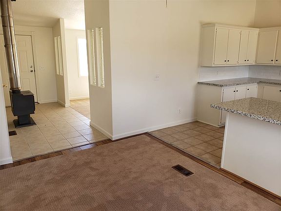 5th image of 8510 Tahoe Ave