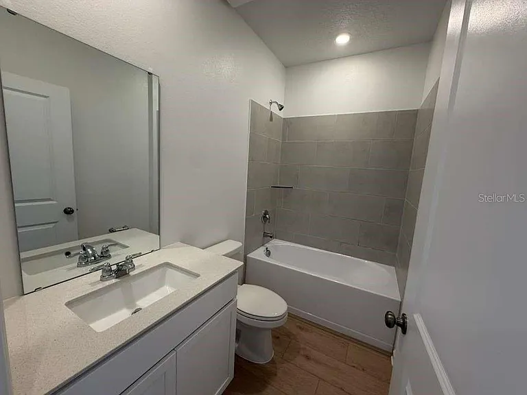 5153 Natalia Dr — Photo 10