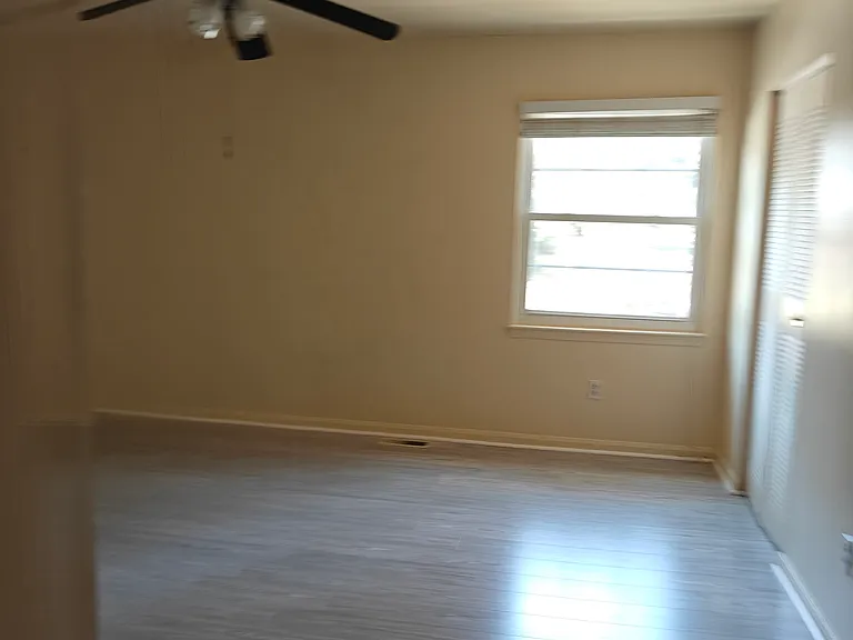 8816 Hunter Ridge Dr — Photo 11