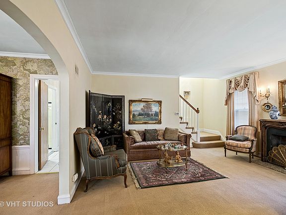 5th image of 6125 N Lenox Ave