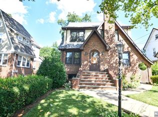 487 Palmer Ave, Teaneck, NJ 07666