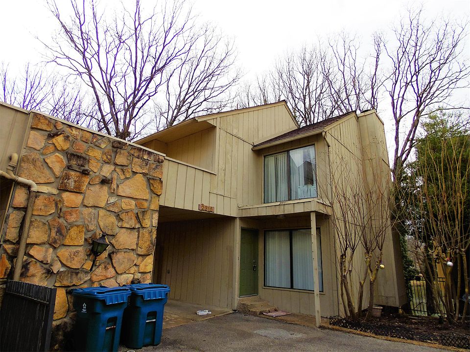 1st image of 2315 Foxmoor Ln