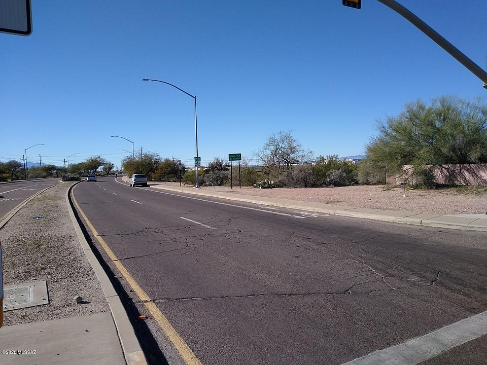 2nd image of 8800 E Old Vail Rd