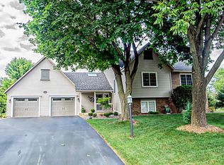 1856 Narvik Ct, Eagan, MN 55122