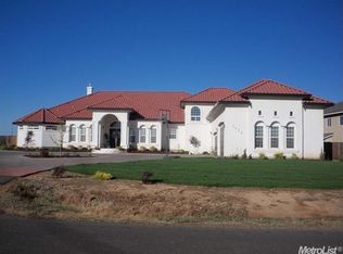 3232 N Sahota Ct, Merced, CA
