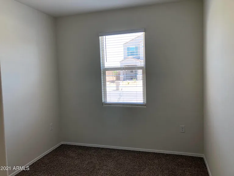 3702 N 307th Dr — Photo 19