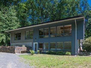 26 Teawaddle Hill Rd, Leverett, MA 01054
