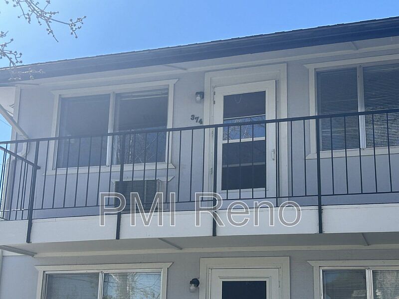 1st image of 374 La Rue Ave