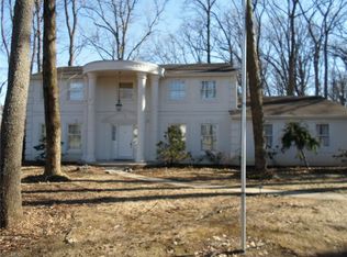 2116 Hull Rd, Sandusky, OH 44870