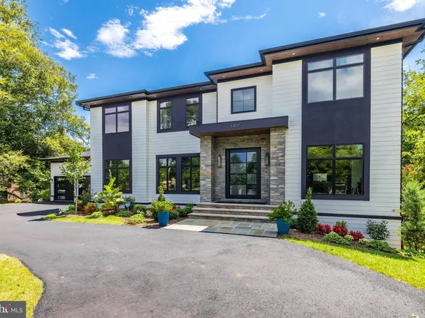 1409 Trap Rd, Vienna, VA 22182