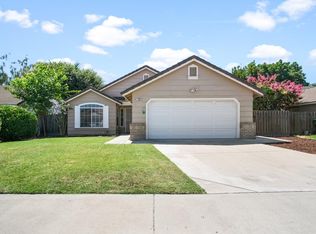 1500 Bluethroat Dr, Turlock, CA 95382