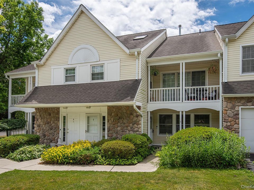 1st image of 5 Spruce Ridge Drive #5