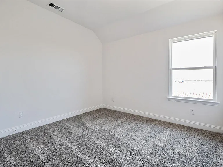517 Amenduni Ln — Photo 28