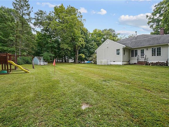 2nd image of 53 Mayer Dr