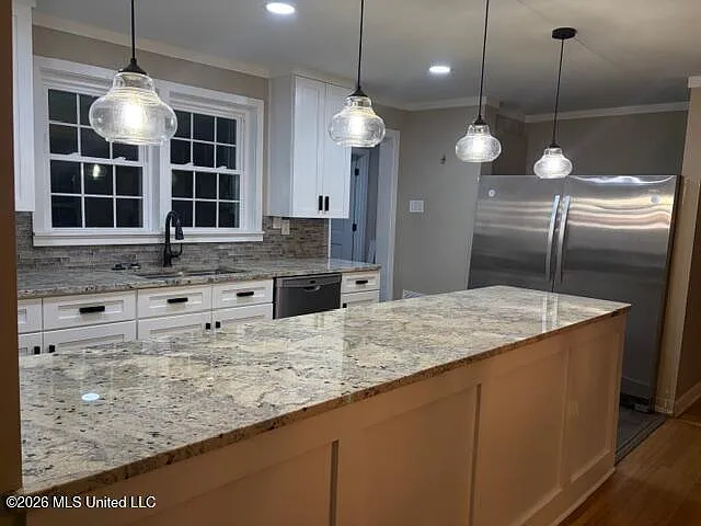 4096 Desoto Rd — Photo 8