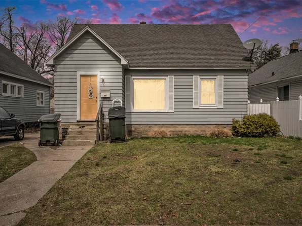 956 E Isabella Ave, Muskegon, MI 49442