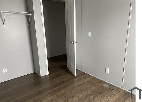 5th image of 2945 Gemini St