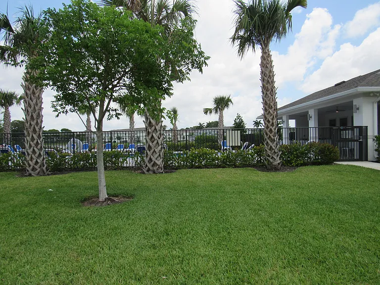 4332 Pond Lily Ln — Photo 37