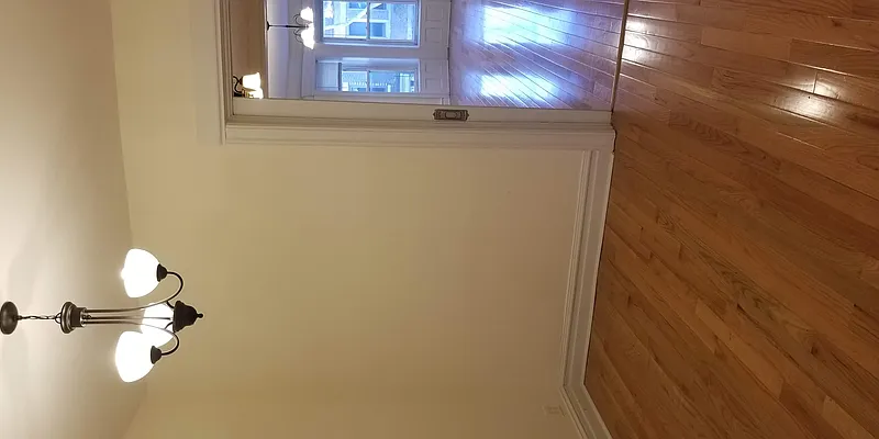 Rented by Max & Associates Realty Corp | media 6