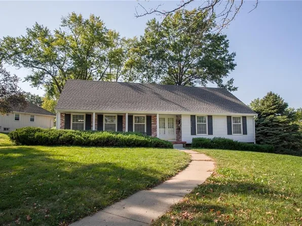 3613 Birchwood Dr, Kansas City, MO 64137