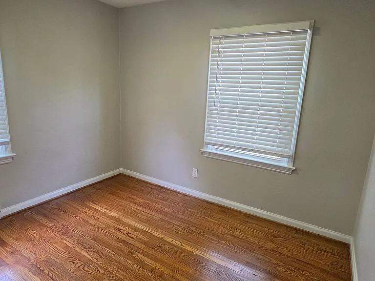 7047 Mardel Ave — Photo 20
