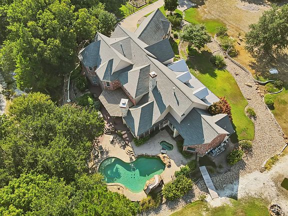 2nd image of 1815 W Forest Grove Rd