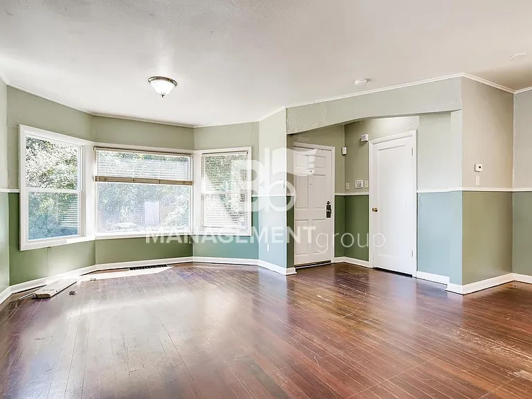 653 SW Sherman St — Photo 5