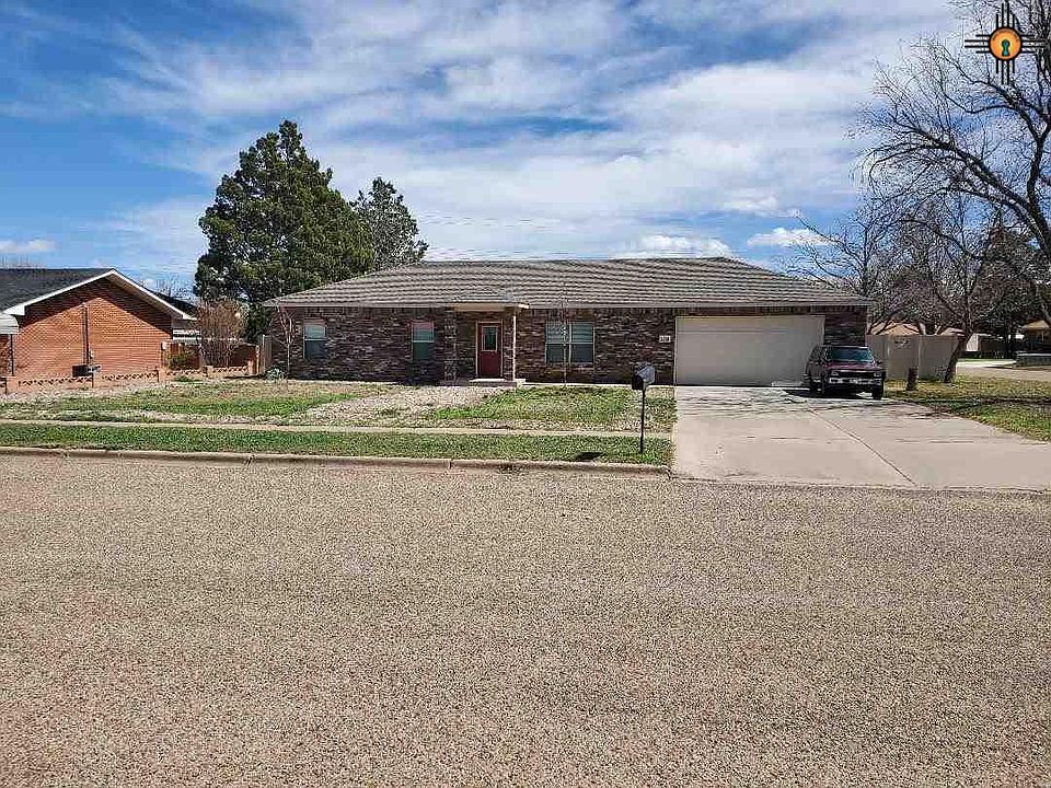1st image of 2113 S Avenue I Pl