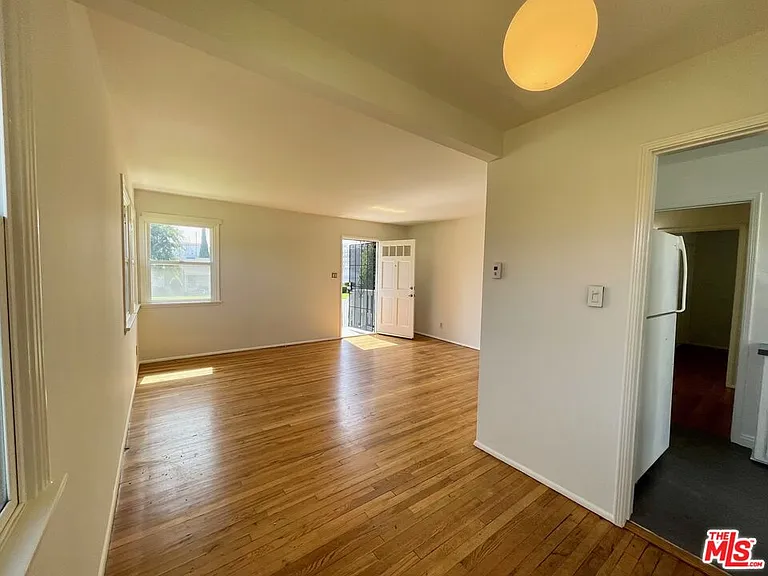 5954 W 85th Pl — Photo 8