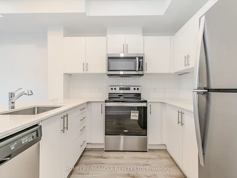 1101 Lackner Pl #T05 — Photo 14
