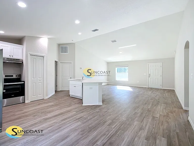8181 SW 128th Loop — Photo 6