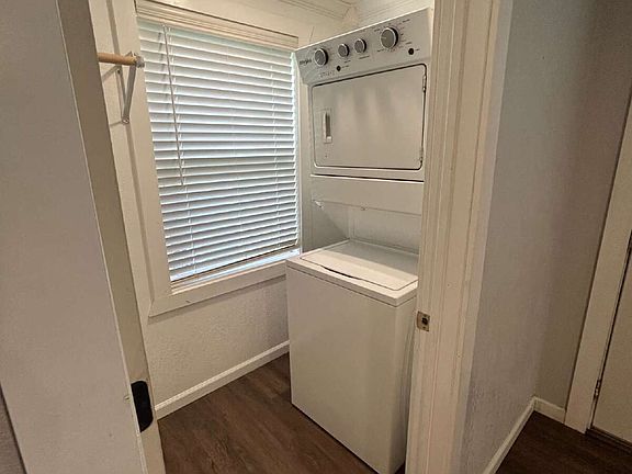 4th image of 207 S 19th Ave